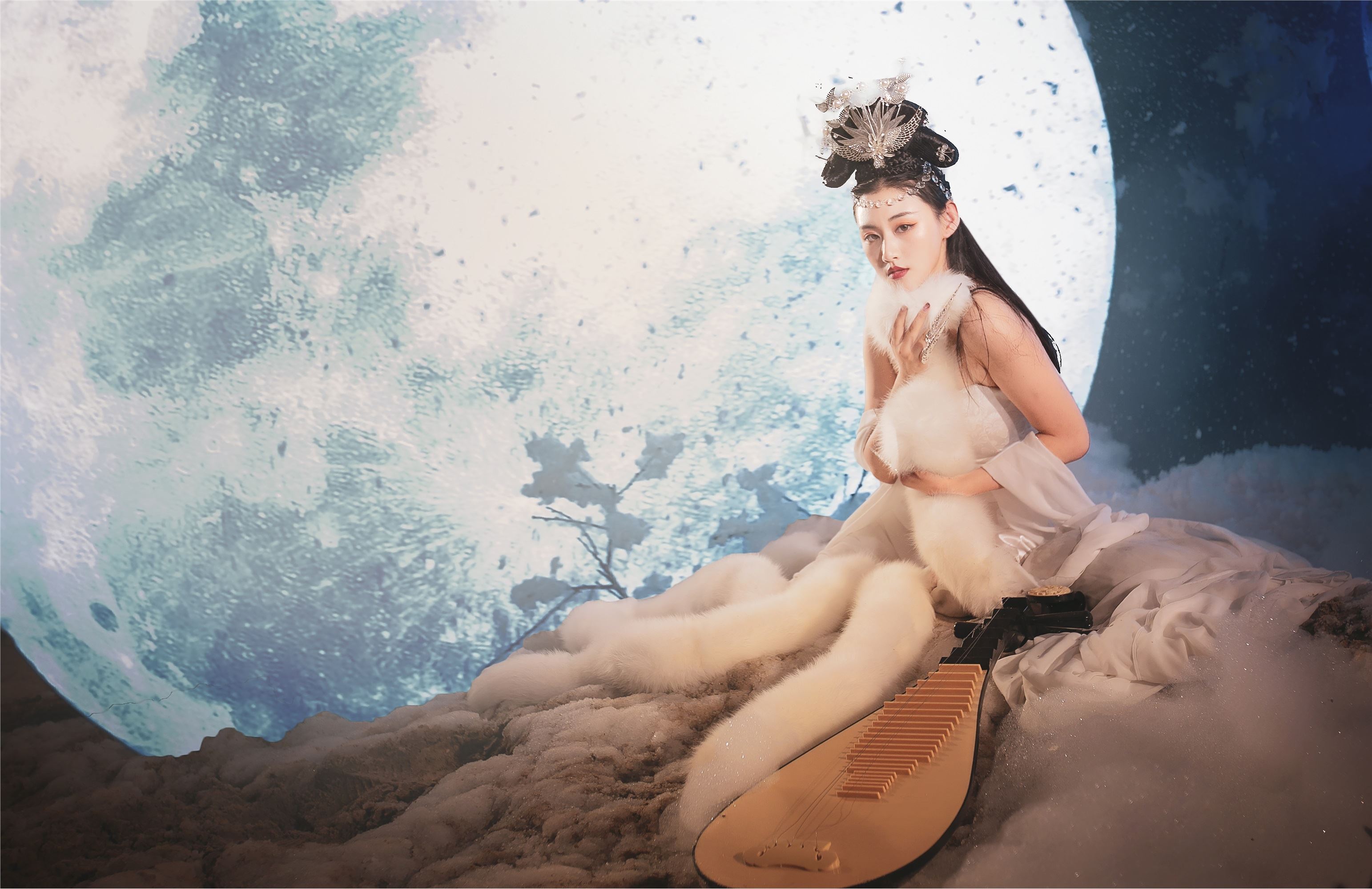 YITUYU 艺图语 2021.07.21 九尾白狐 刺猬&惠子